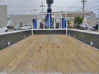 いすゞエルフセルフクレーン3段小型（2t・3t）[写真15]