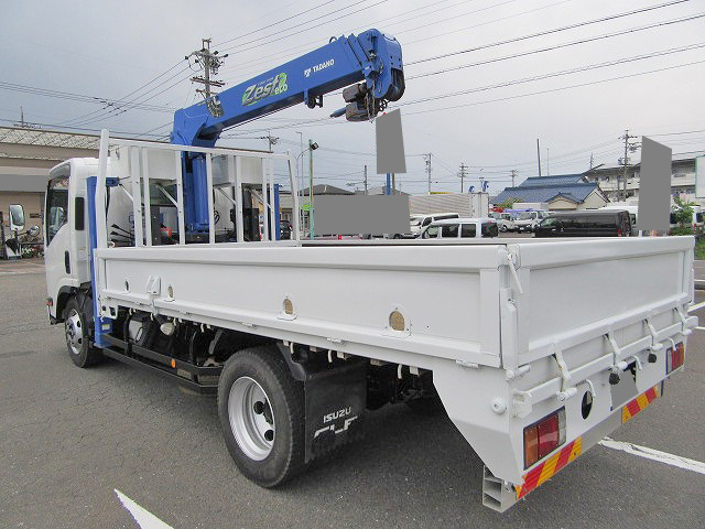 いすゞエルフセルフクレーン3段小型（2t・3t）[写真02]