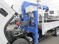 いすゞエルフセルフクレーン3段小型（2t・3t）[写真09]