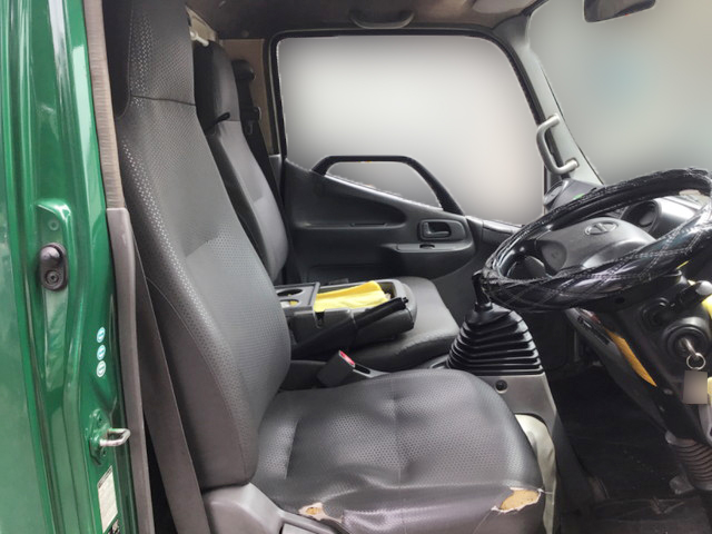 日野デュトロパッカー車（塵芥車）小型（2t・3t）[写真15]