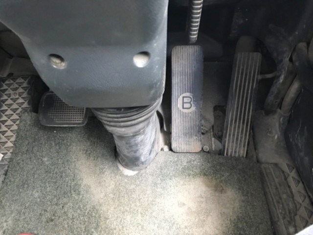 三菱ふそうスーパーグレート深ダンプ（土砂禁ダンプ）大型（10t）[写真35]