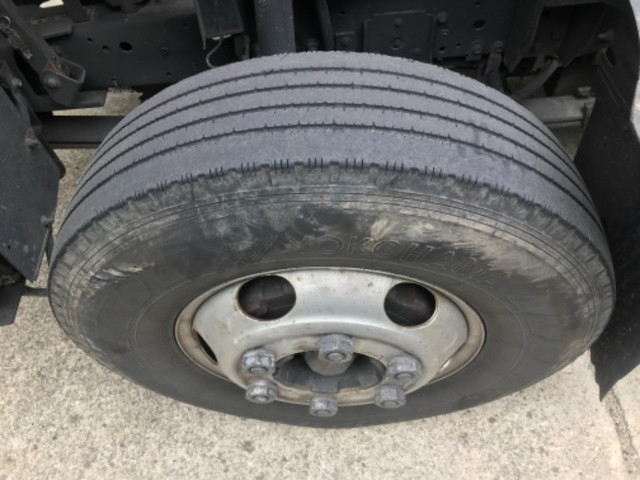 いすゞエルフユニック5段小型（2t・3t）[写真15]