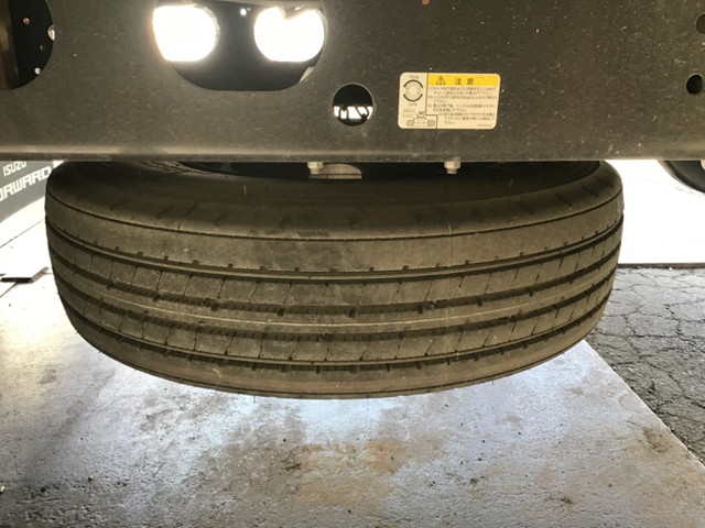 いすゞフォワードアルミウイング増トン（6t・8t）[写真17]