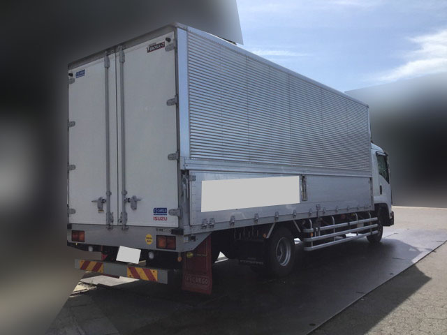 いすゞフォワードアルミウイング増トン（6t・8t）[写真02]