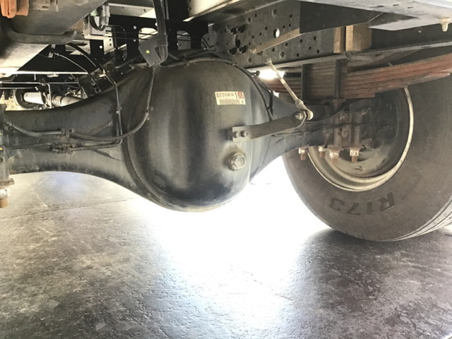 いすゞフォワードアルミウイング増トン（6t・8t）[写真21]