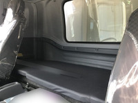 いすゞフォワードアルミウイング増トン（6t・8t）[写真30]