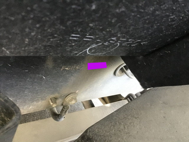 いすゞフォワードアルミウイング増トン（6t・8t）[写真38]