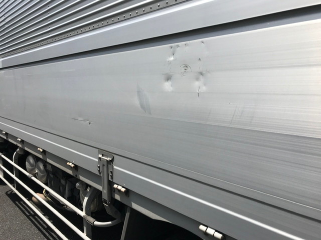 日野プロフィアアルミウイング大型（10t）[写真17]