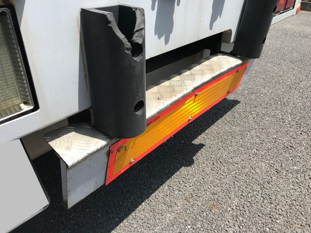 日野プロフィアアルミウイング大型（10t）[写真18]