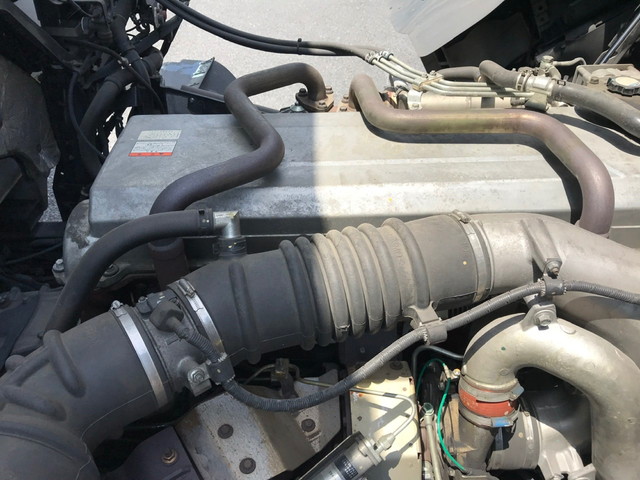 日野プロフィアアルミウイング大型（10t）[写真25]