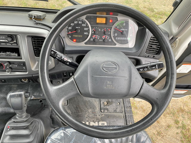 日野レンジャークレーン4段中型（4t）[写真38]