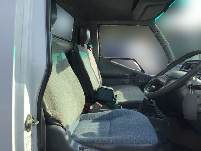 三菱ふそうキャンターユニック5段小型（2t・3t）[写真24]