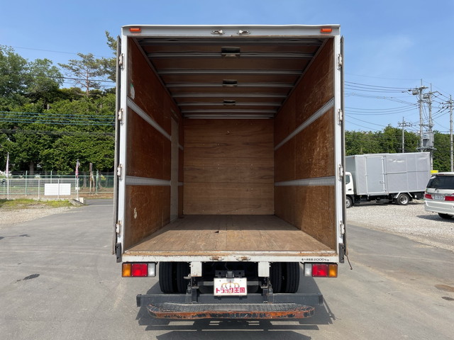 いすゞエルフアルミバン小型（2t・3t）[写真11]