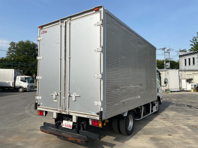 いすゞエルフアルミバン小型（2t・3t）[写真02]