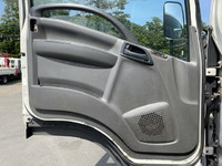 いすゞエルフアルミバン小型（2t・3t）[写真26]