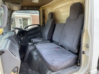 いすゞエルフアルミバン小型（2t・3t）[写真30]