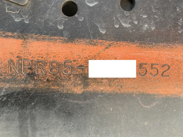 いすゞエルフアルミバン小型（2t・3t）[写真40]