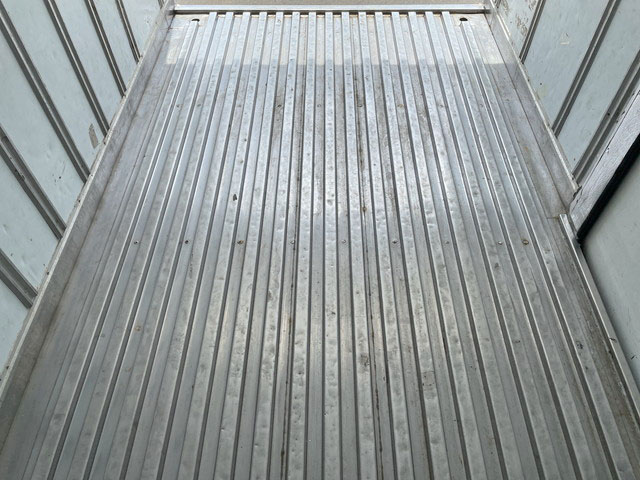 マツダタイタン冷凍車（冷蔵車）小型（2t・3t）[写真14]