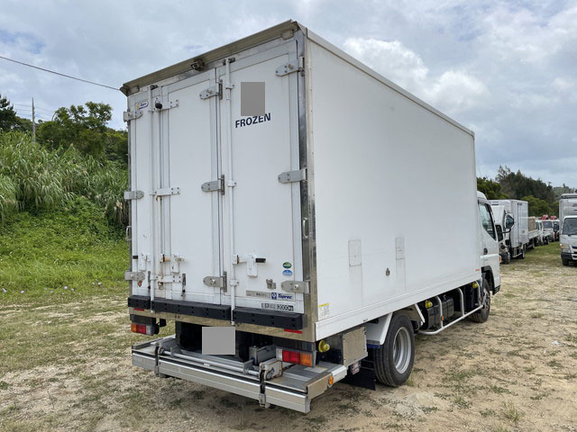 三菱ふそうキャンター冷凍車（冷蔵車）小型（2t・3t）[写真02]