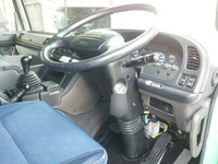 いすゞギガトレーラーヘッド（トラクターヘッド）大型（10t）[写真28]