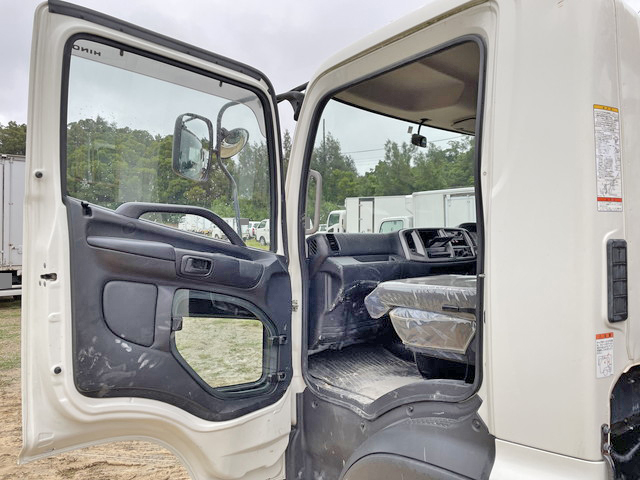 日野レンジャーユニック4段中型（4t）[写真30]