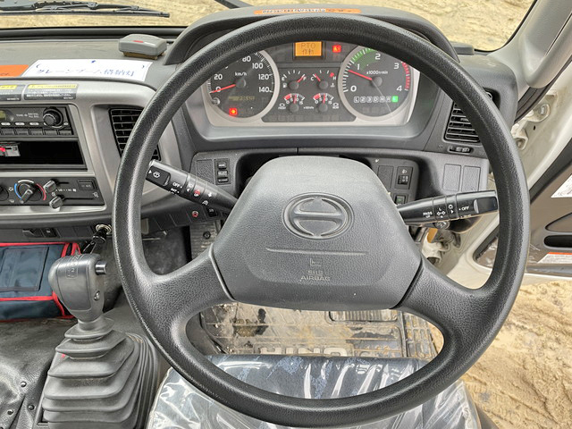 日野レンジャーユニック4段中型（4t）[写真36]