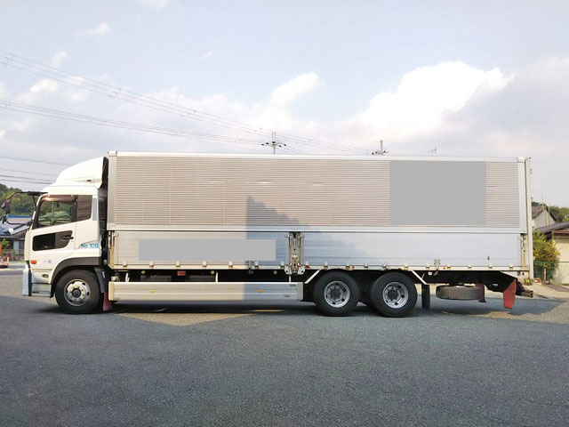 UDトラックスクオンアルミウイング大型（10t）[写真05]