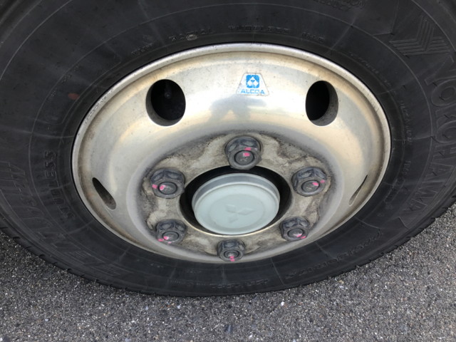 三菱ふそうファイター冷凍車（冷蔵車）中型（4t）[写真14]