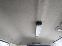 三菱ふそうキャンターアルミバン小型（2t・3t）[写真32]