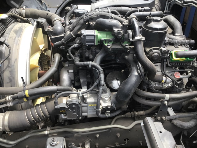 UDトラックスコンドルアルミブロック中型（4t）[写真21]