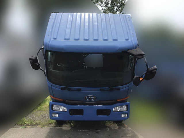 UDトラックスコンドルアルミブロック中型（4t）[写真05]