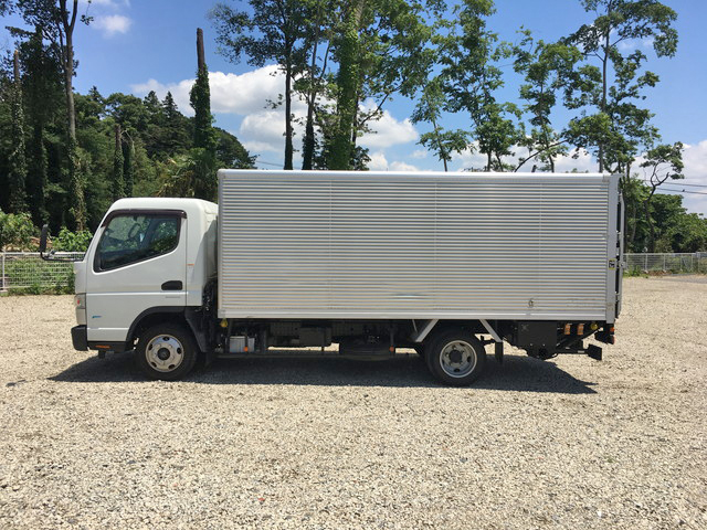 日産アトラスアルミバン小型（2t・3t）[写真05]