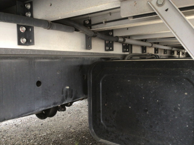 日野レンジャーアルミウイング中型（4t）[写真22]