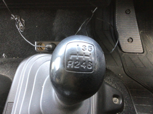 日野レンジャーアルミウイング中型（4t）[写真33]