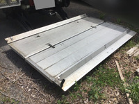 日野プロフィアアルミウイング大型（10t）[写真11]