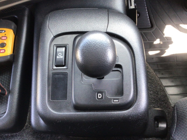 日野プロフィアアルミウイング大型（10t）[写真27]