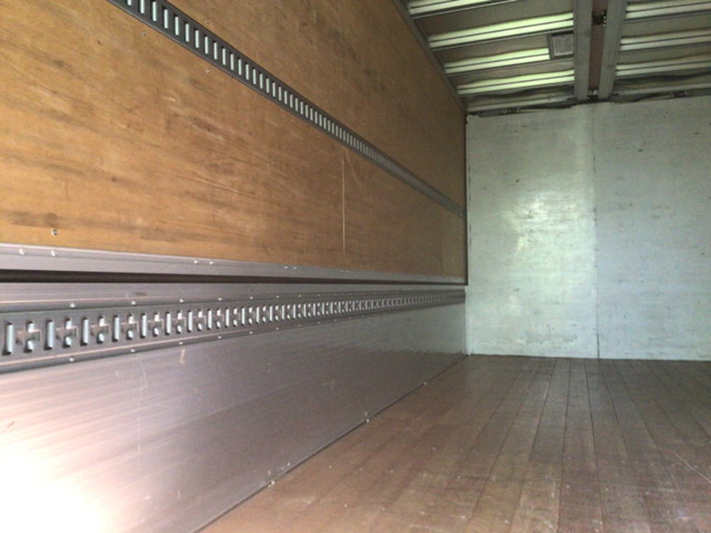 日野レンジャーアルミウイング中型（4t）[写真11]