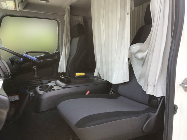 日野レンジャーアルミウイング中型（4t）[写真23]