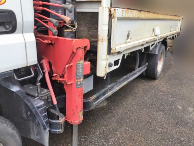 三菱ふそうキャンタークレーン4段小型（2t・3t）[写真03]