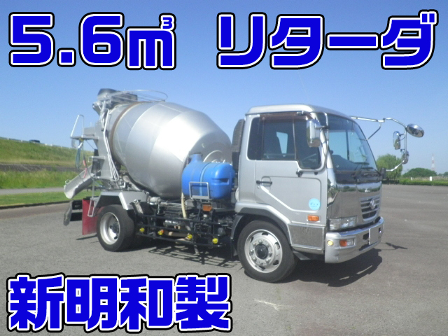 UDトラックスコンドルミキサー車（コンクリートミキサー）増トン（6t・8t）[写真01]