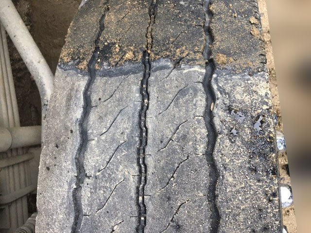 いすゞギガダンプ大型（10t）[写真11]