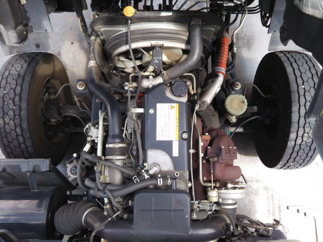 いすゞフォワードアルミウイング増トン（6t・8t）[写真27]