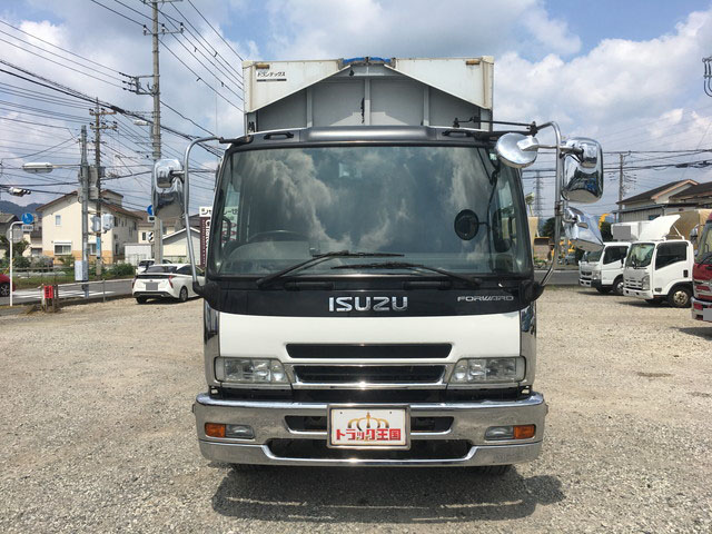 いすゞフォワードアルミウイング増トン（6t・8t）[写真06]