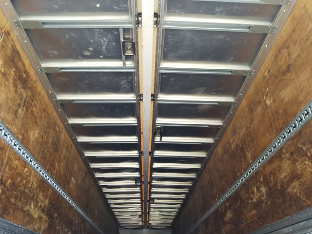 日本トレクスその他の車種ウイングトレーラー大型（10t）[写真17]