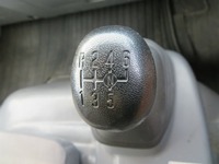 いすゞエルフパネルバン小型（2t・3t）[写真13]