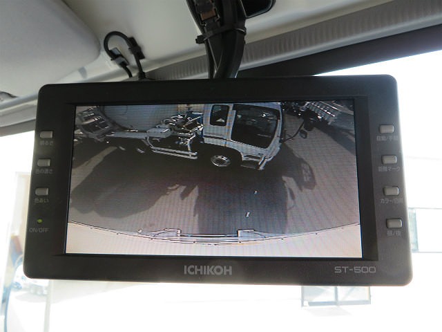 いすゞエルフパネルバン小型（2t・3t）[写真14]