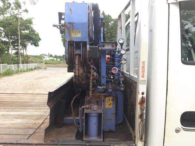 UDトラックスコンドルクレーン付小型（2t・3t）[写真17]