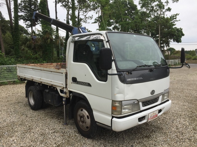 UDトラックスコンドルクレーン付小型（2t・3t）[写真03]