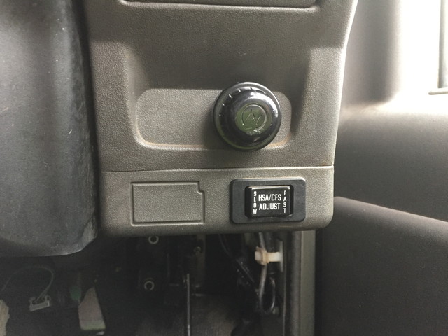 UDトラックスコンドルクレーン付小型（2t・3t）[写真36]