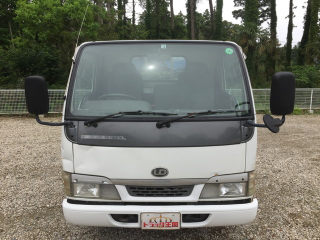 UDトラックスコンドルクレーン付小型（2t・3t）[写真09]